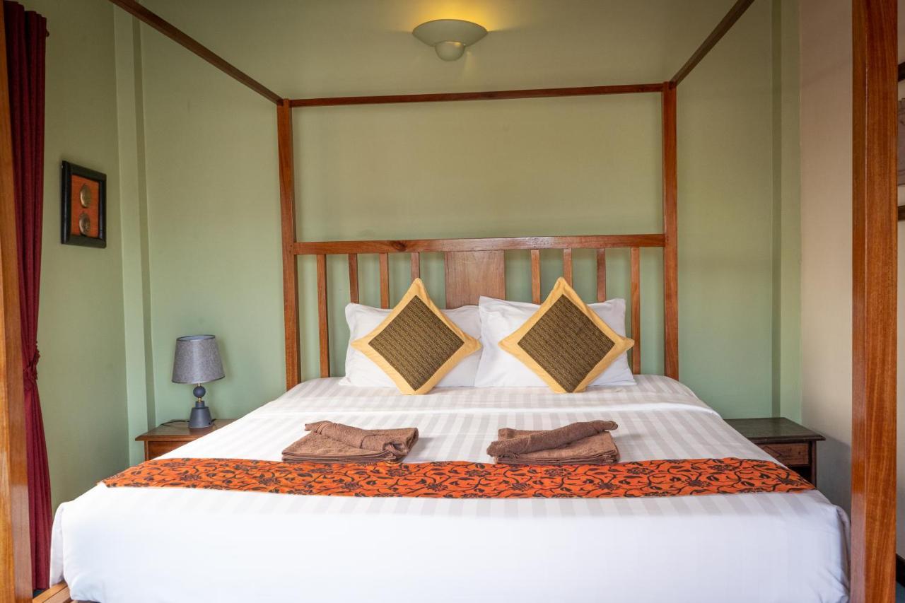 Den Hotel Totonou Siem Reap Exterior photo